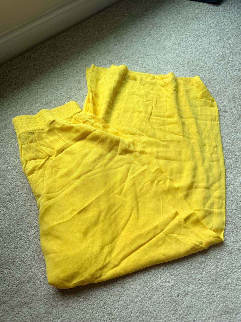 L'AGENCE Sunny Yellow Lightweight floaty Pants - Picture 2 of 3